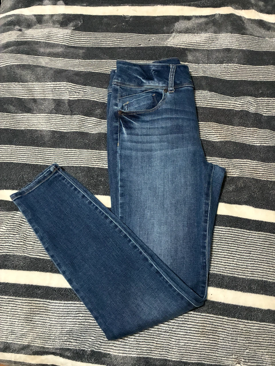 Rewash Mid Rise Jeans Size 28