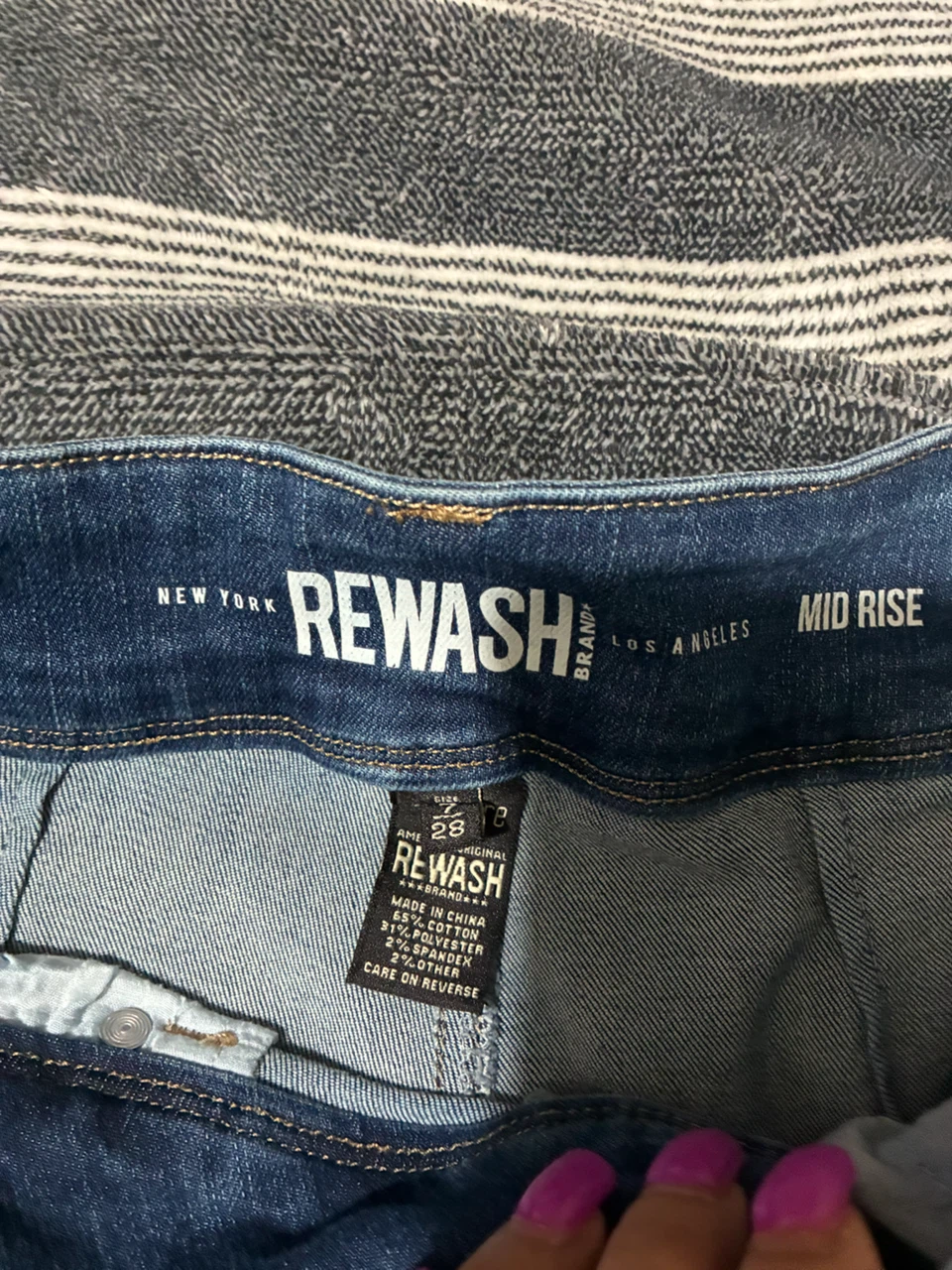 Rewash Mid Rise Jeans Size 28 - photo 2