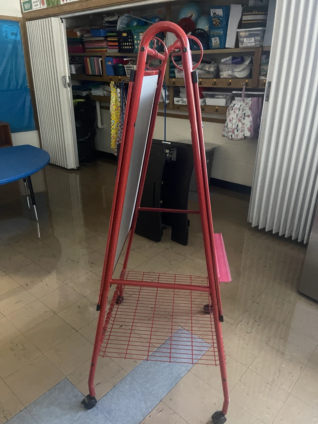 Red Double-Sided Easel with Wheels - photo 2