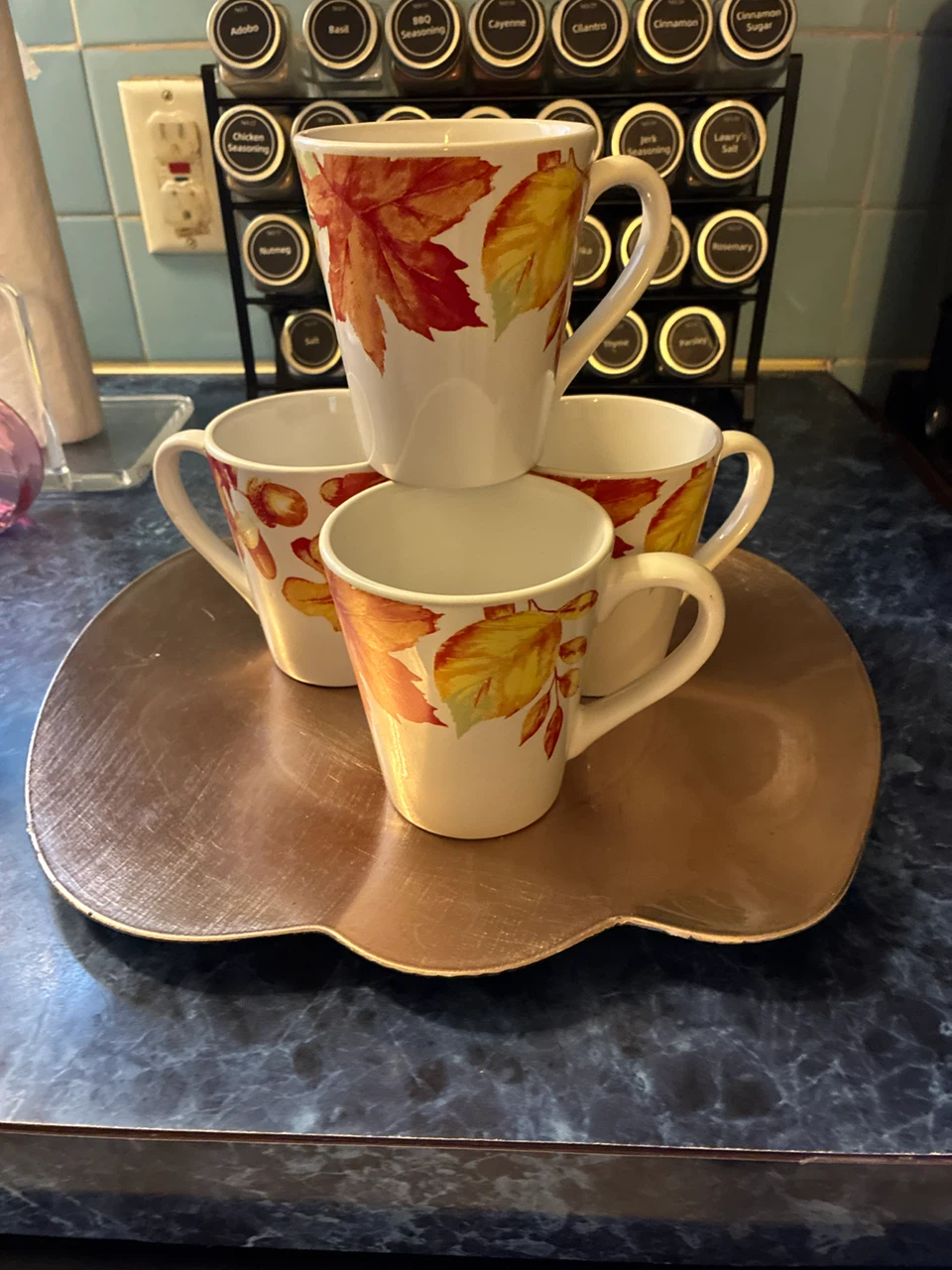 Royal Norfolk Fall Acorn and Leaf Mug