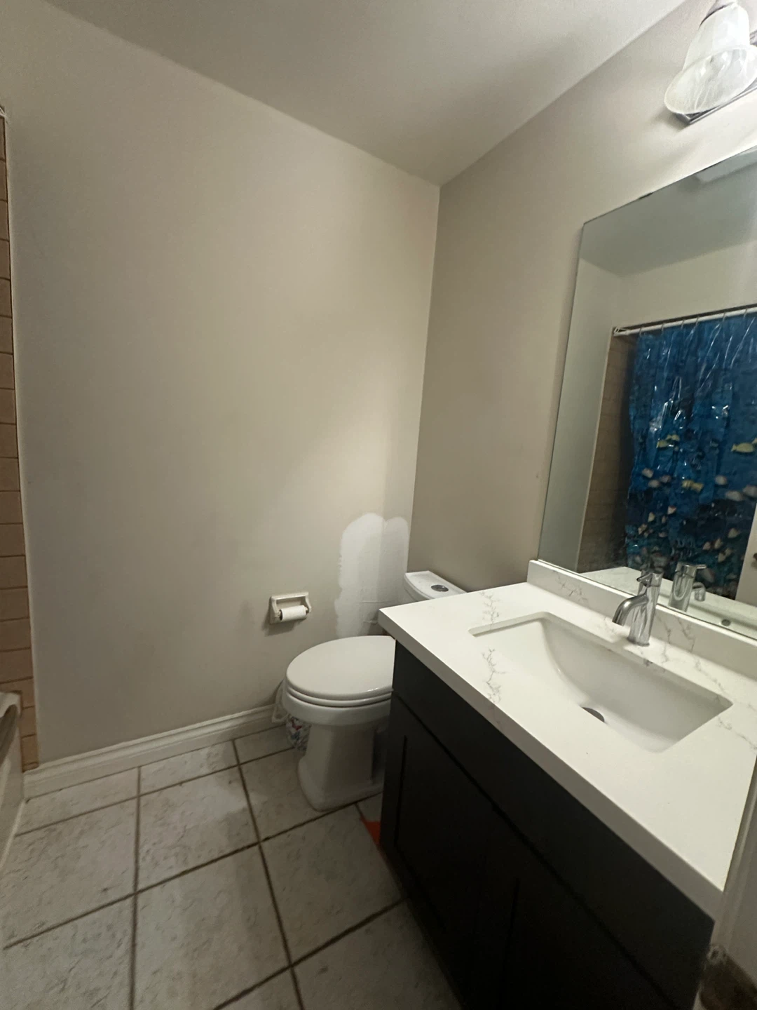 16th/Bayview and room suite with private bathroom - photo 4