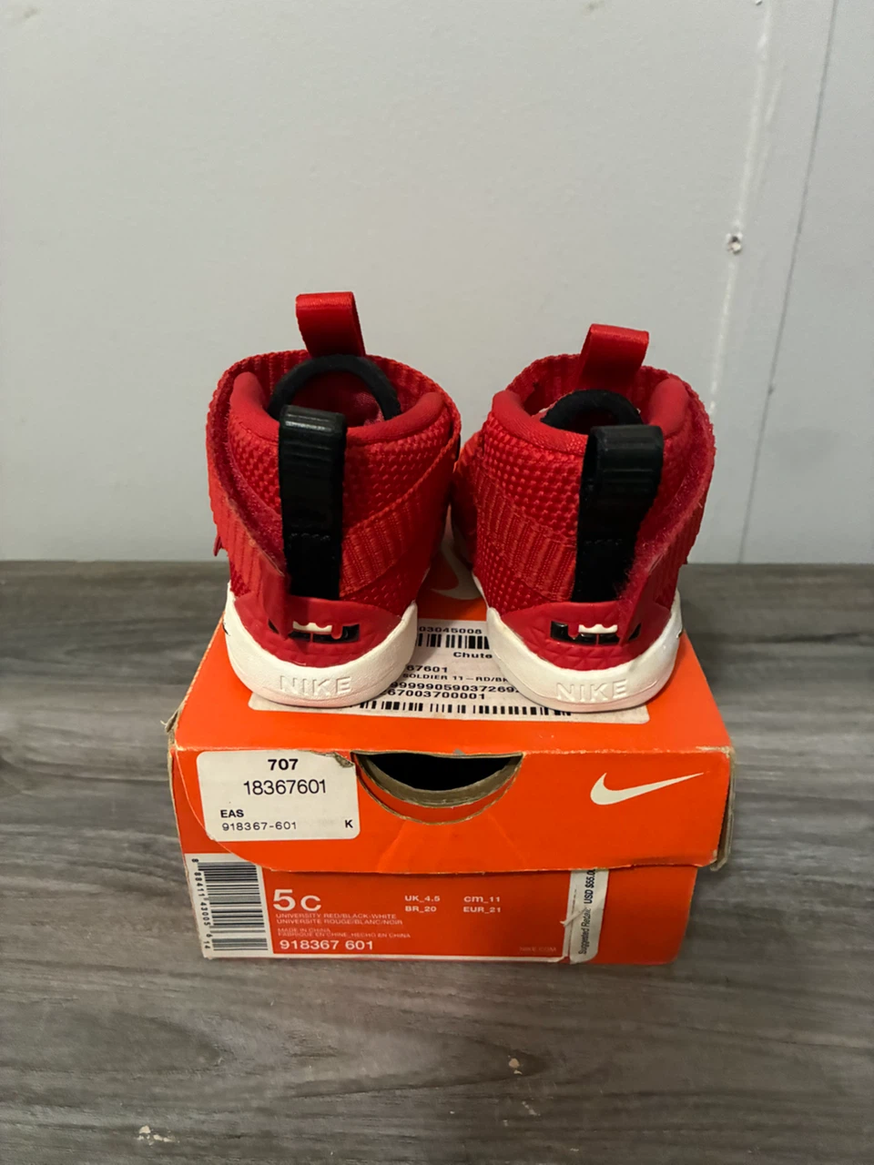 Nike LeBron James Red Shoes Toddler Size 5C - photo 3