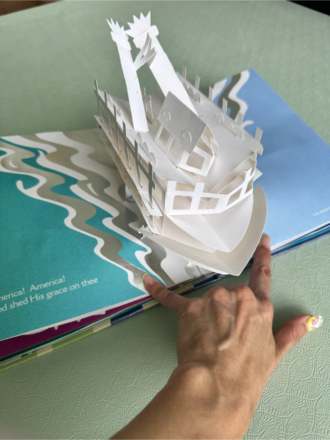 Robert Sabuda America the Beautiful Pop-Up Book - photo 5