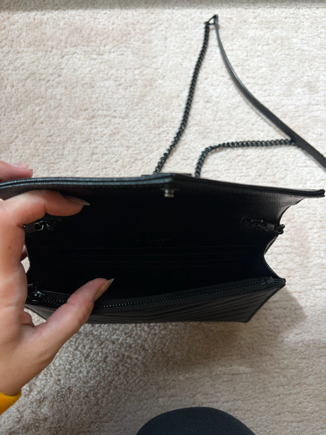 Authentic Yves Saint Laurent purse - photo 5