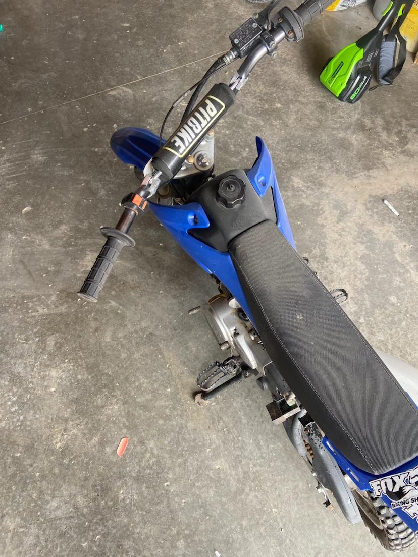 Kids 4 stroke 90cc  dirt  bike - photo 3