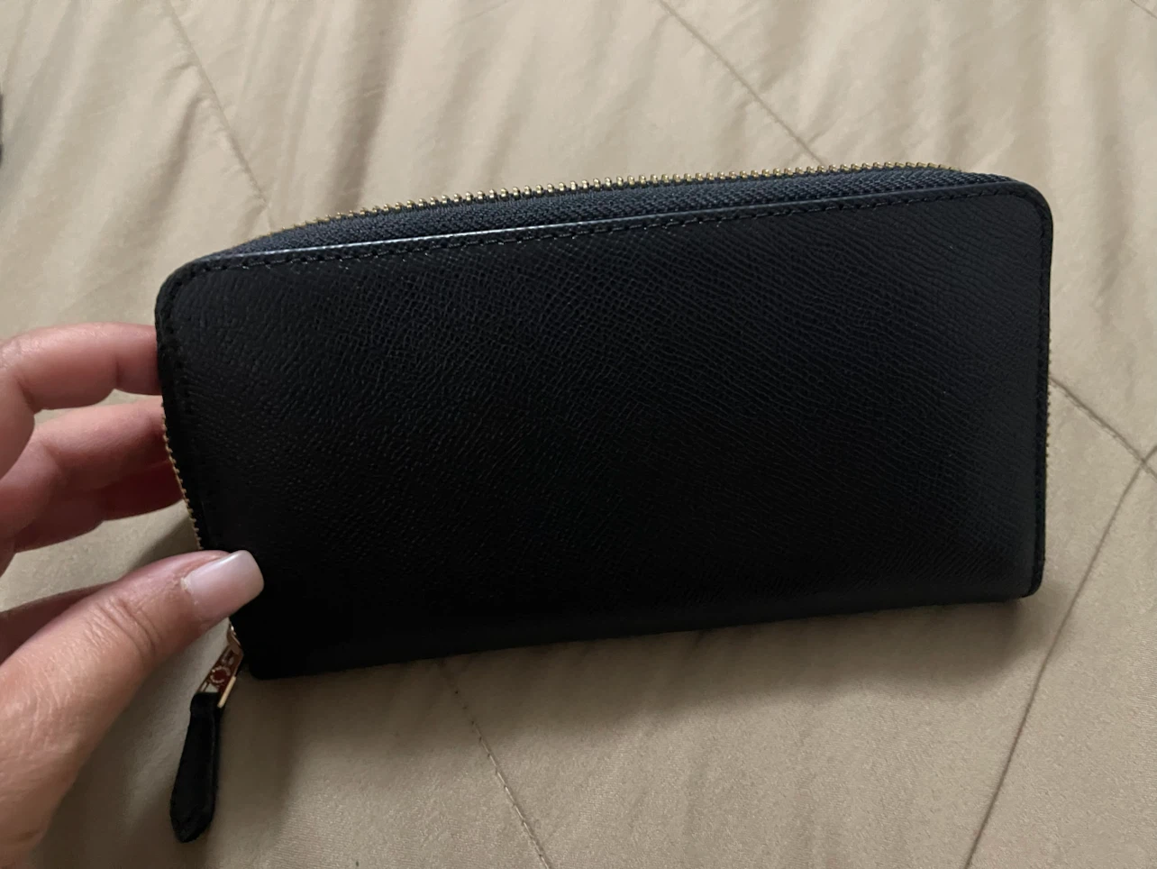 Coach Black Leather Zip Around Wallet - photo 2