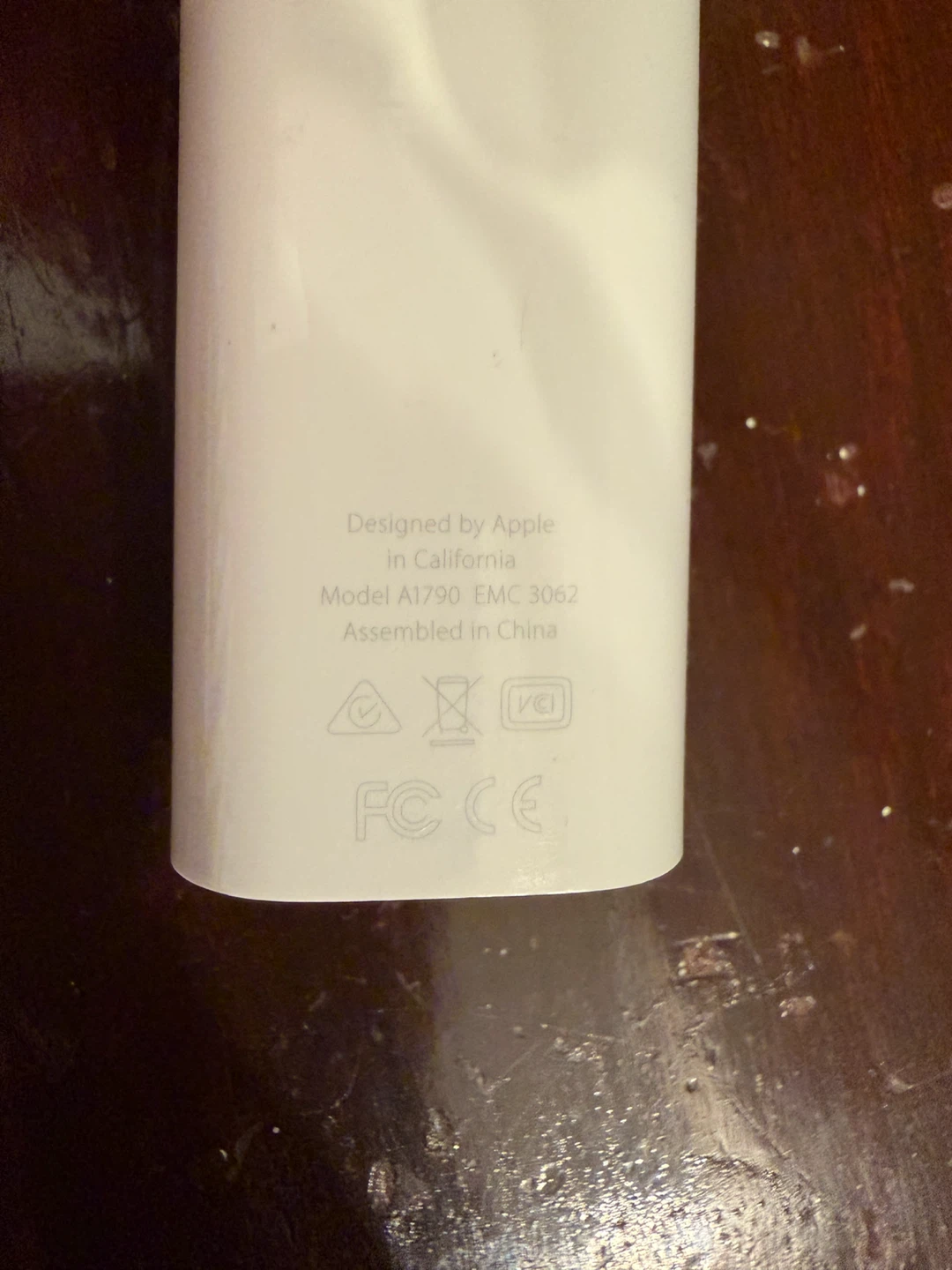Apple Adapter Type C male to Thunderbolt 2 - photo 4