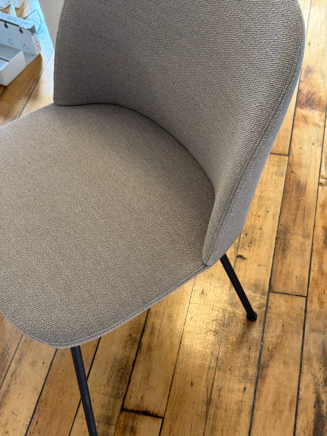 Muuto Oslo Side Chair - Like New - photo 3
