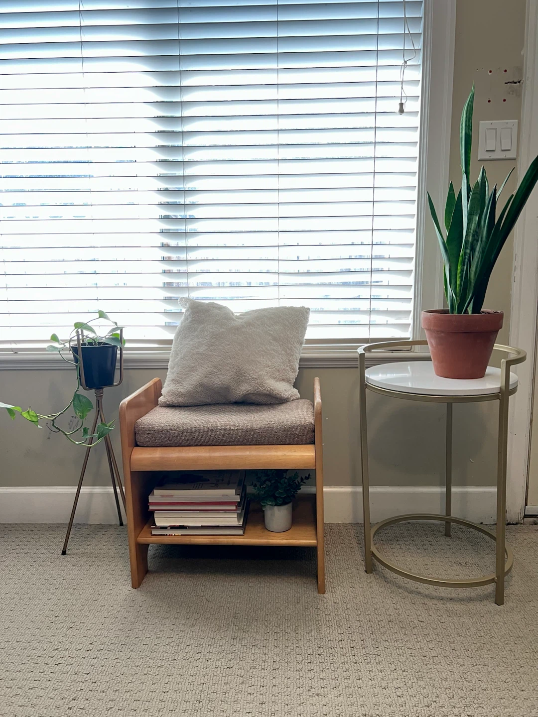 Shermag Wooden Oak Bench with Storage and Gold Table