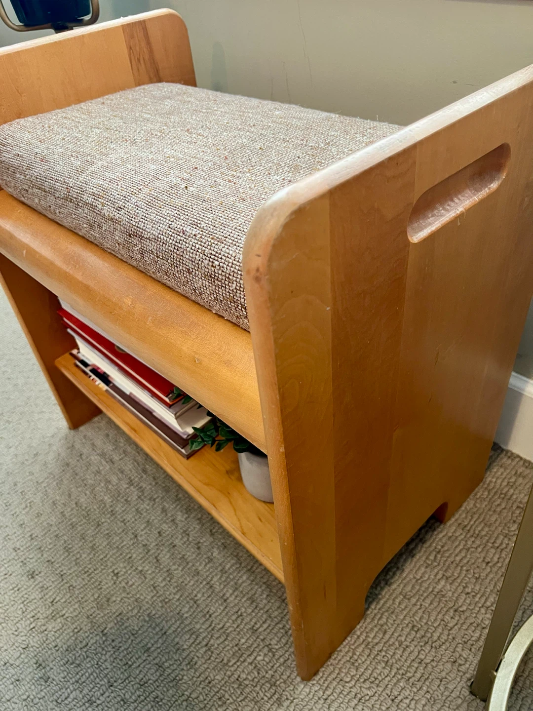 Shermag Wooden Oak Bench with Storage and Gold Table - photo 3