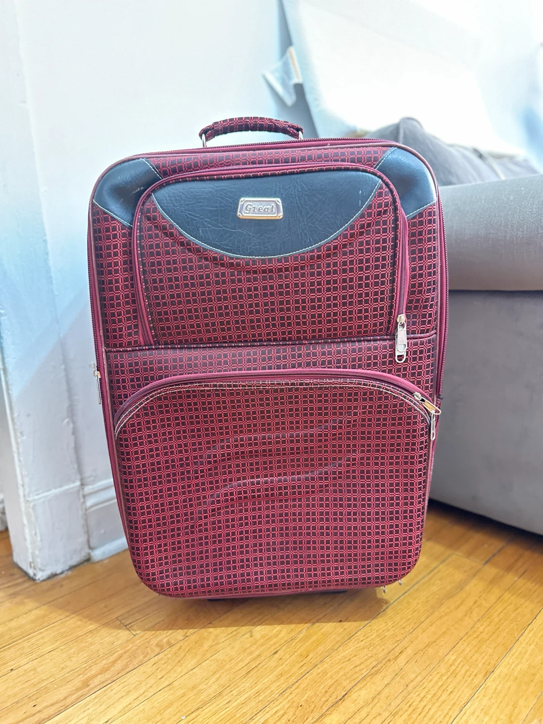 Great Luggage Rolling Suitcase - Burgundy - photo 2