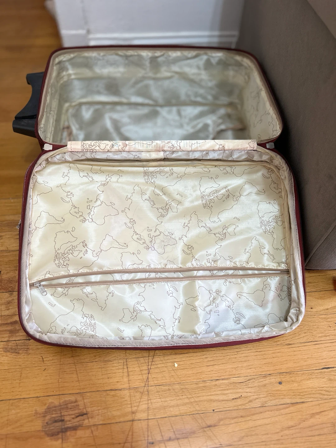 Great Luggage Rolling Suitcase - Burgundy - photo 5