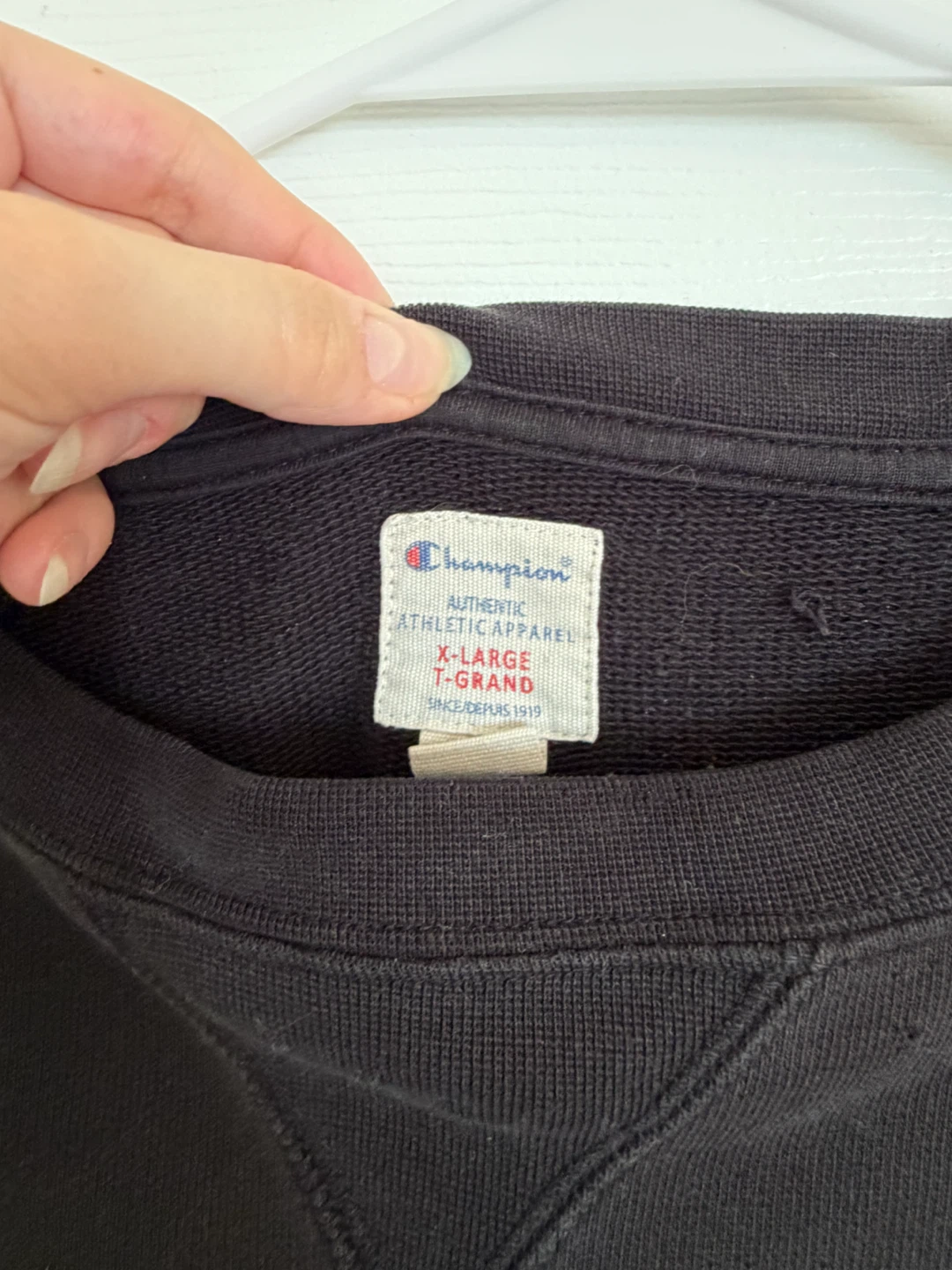 Champion Black Crewneck Sweatshirt - photo 3
