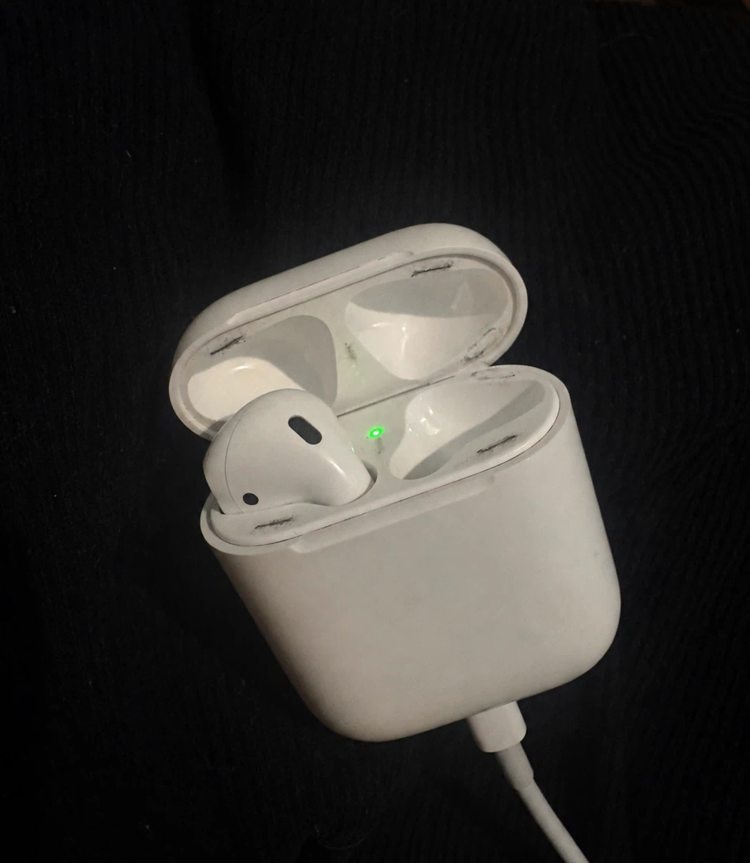 AirPod 2 - photo 2