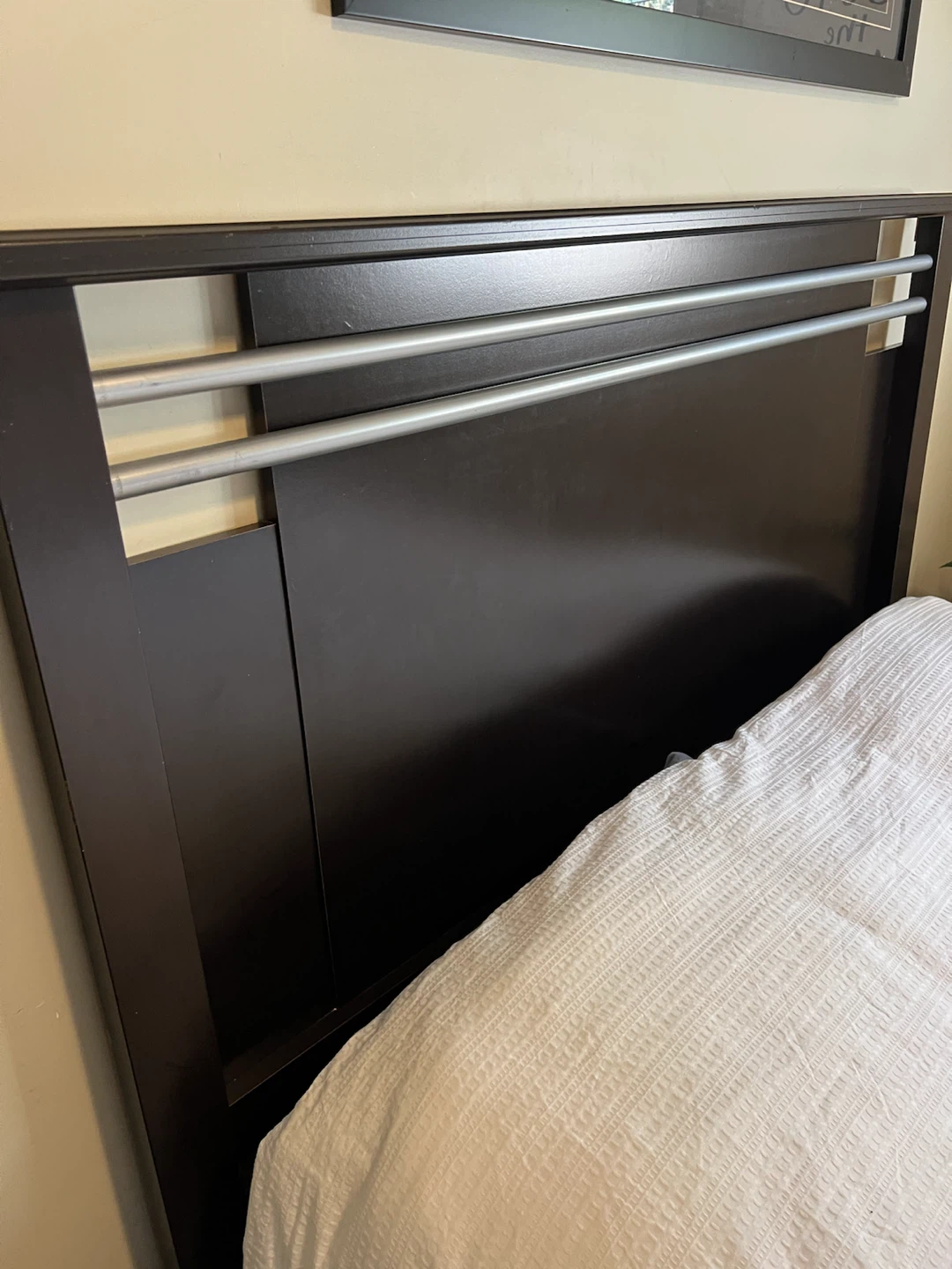Queen Size Bed Frame with two FREE IKEA Nightstands Included - photo 4
