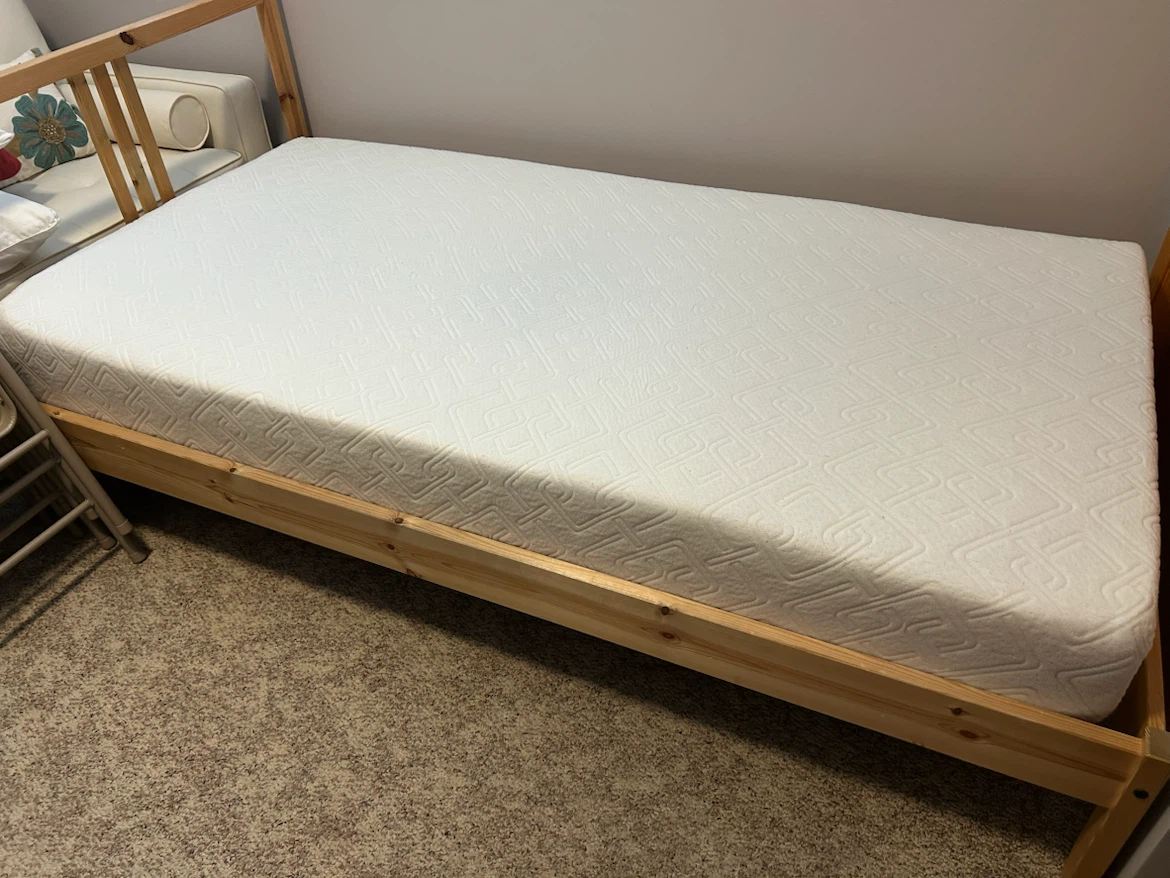 Pine Daybed Frame with Mattress