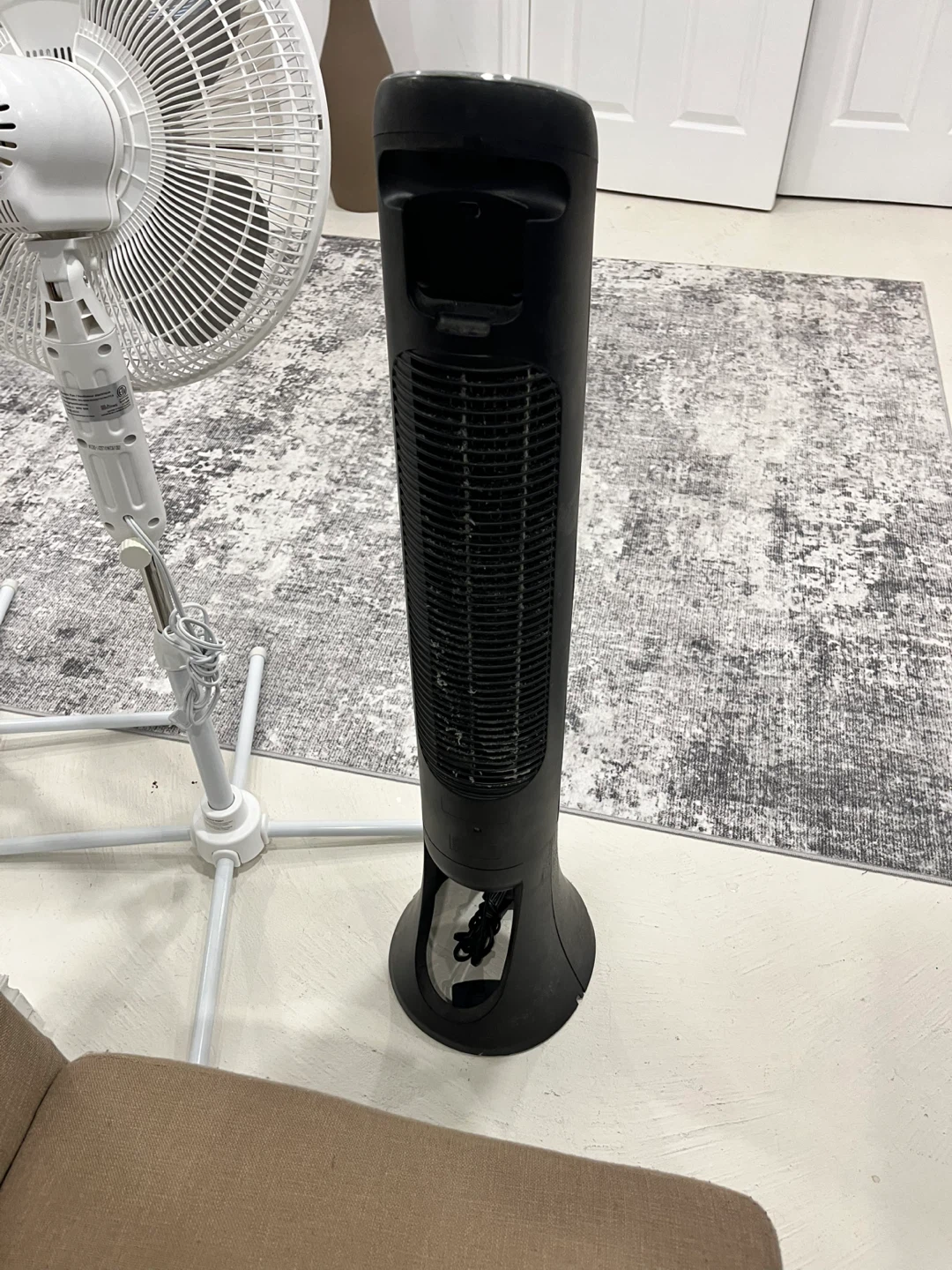 Honeywell QuietSet Tower Fan - photo 2