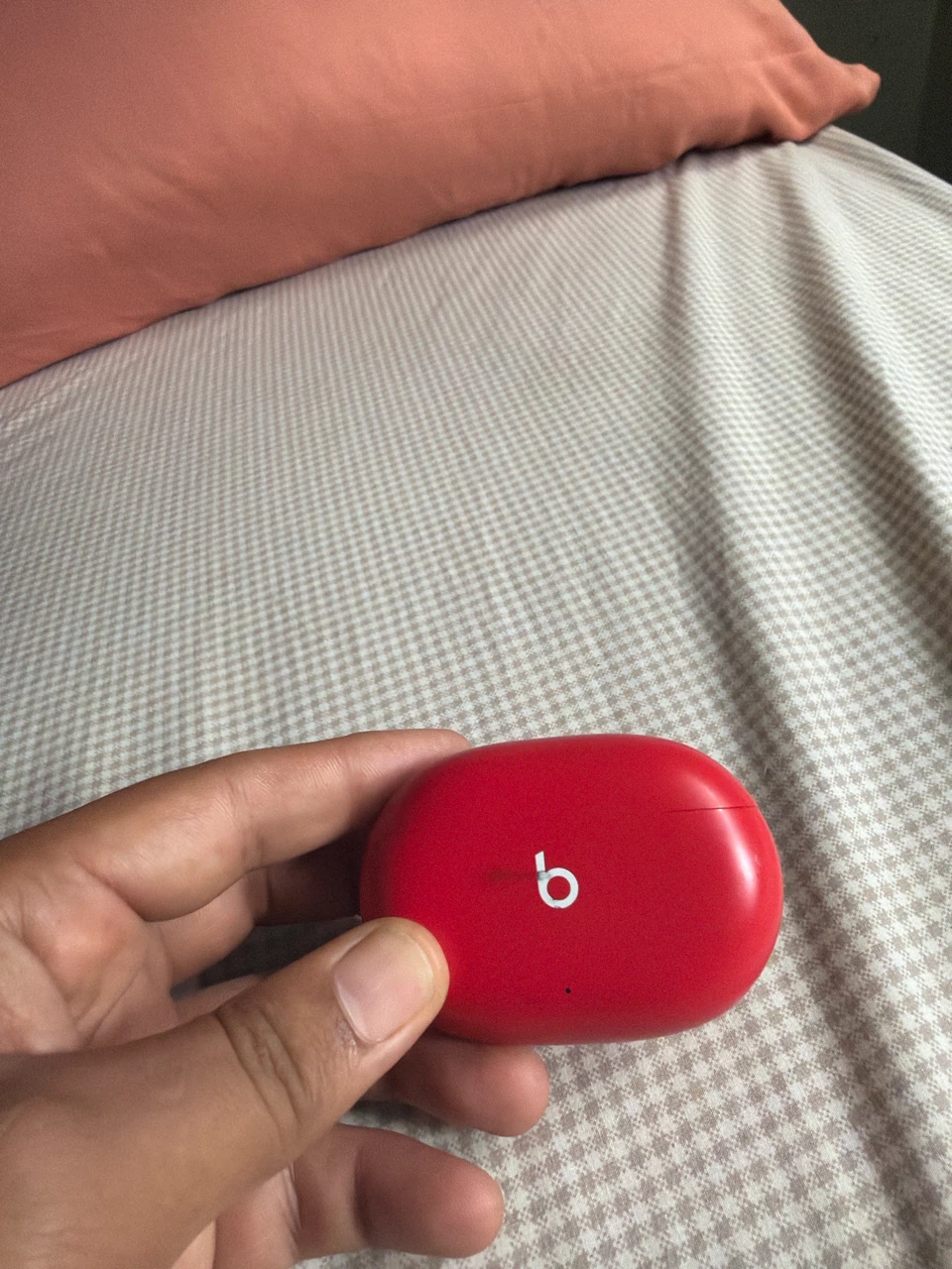 Beats Wireless Earbuds - Red - photo 2