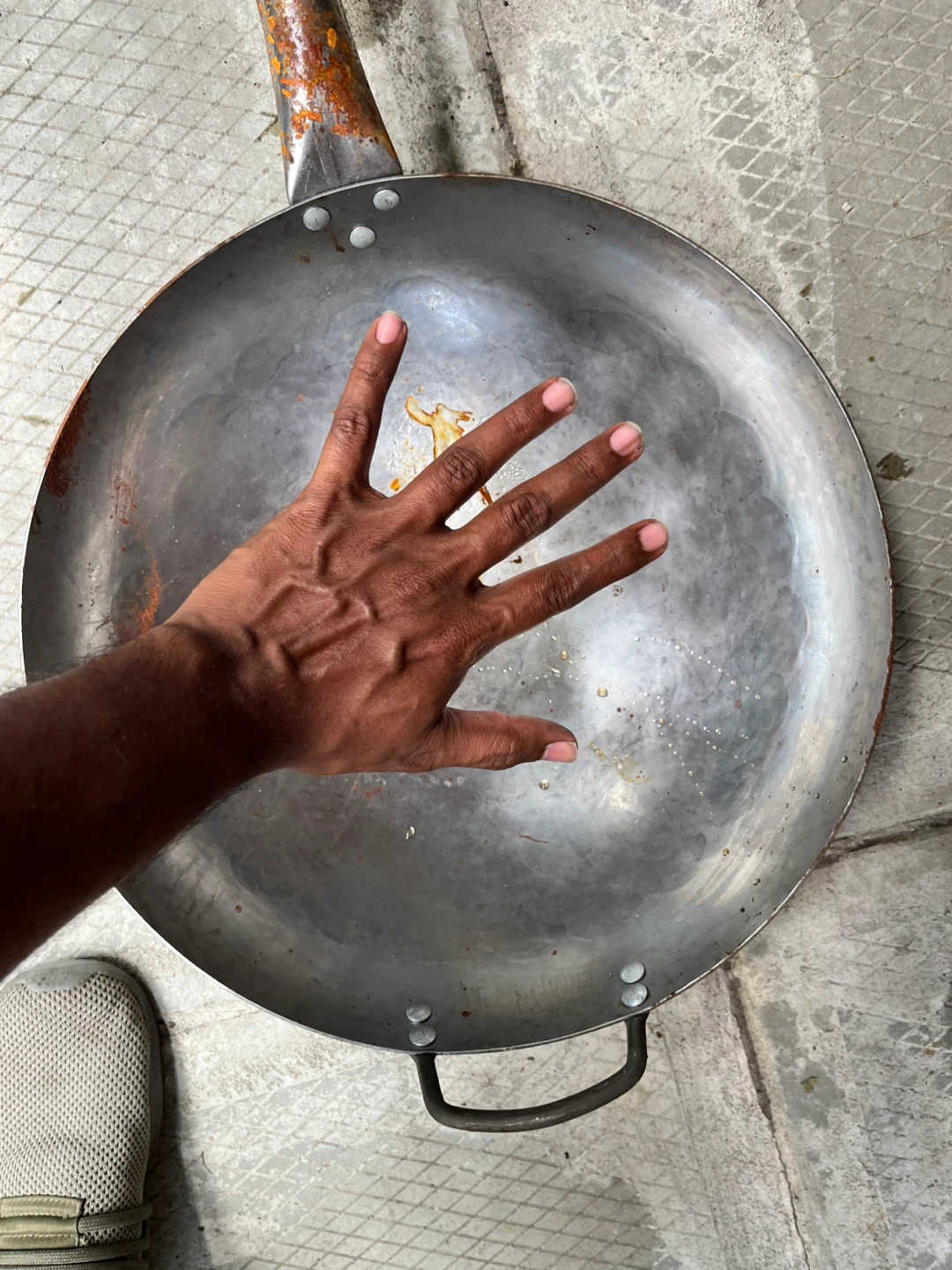 BIG !! Wok Pan with Wooden Handle