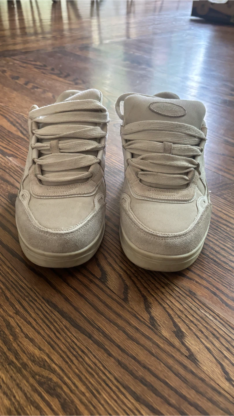 Pull and Bear Skate Shoes