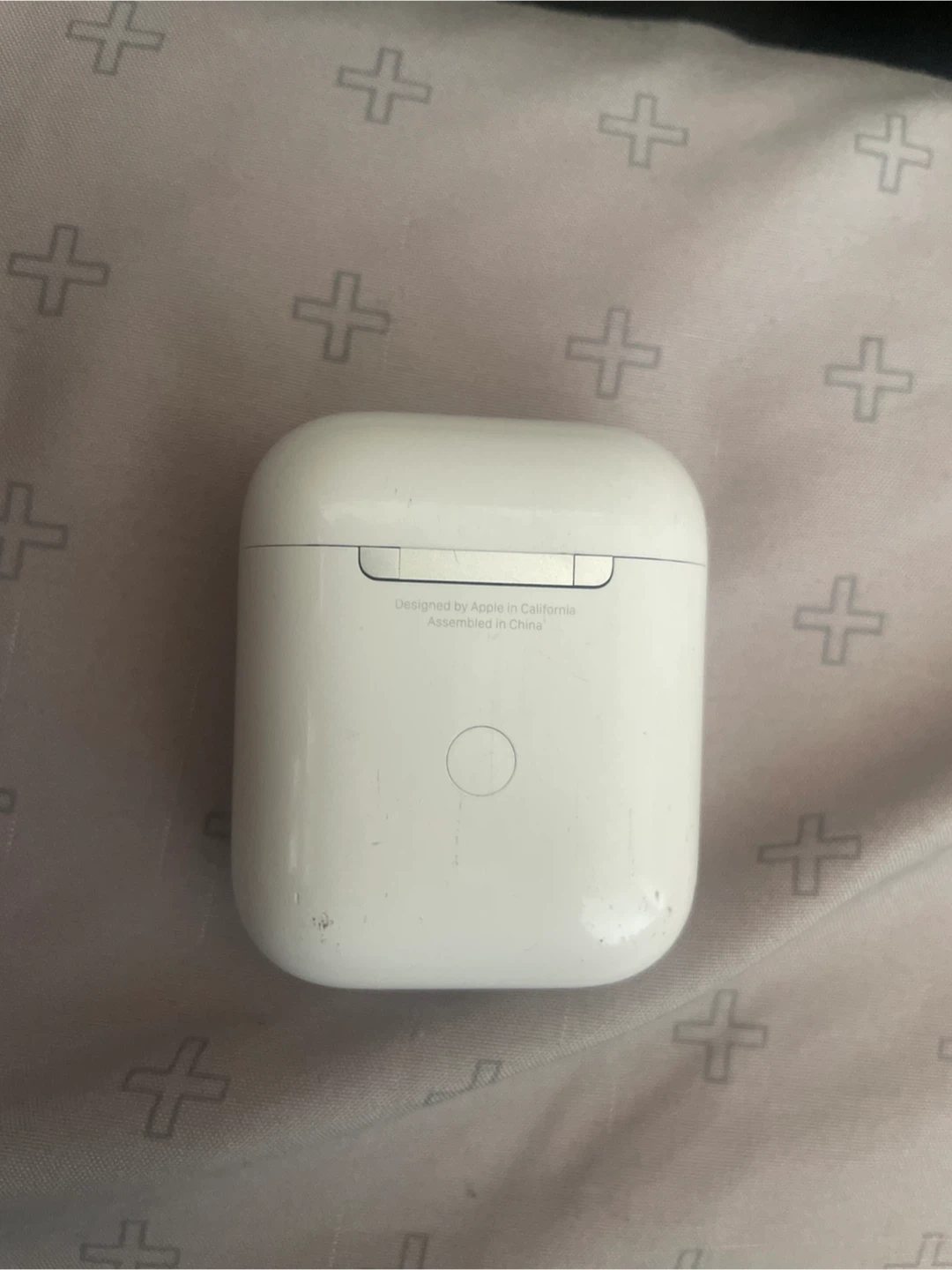 Apple AirPods with Charging Case - photo 2