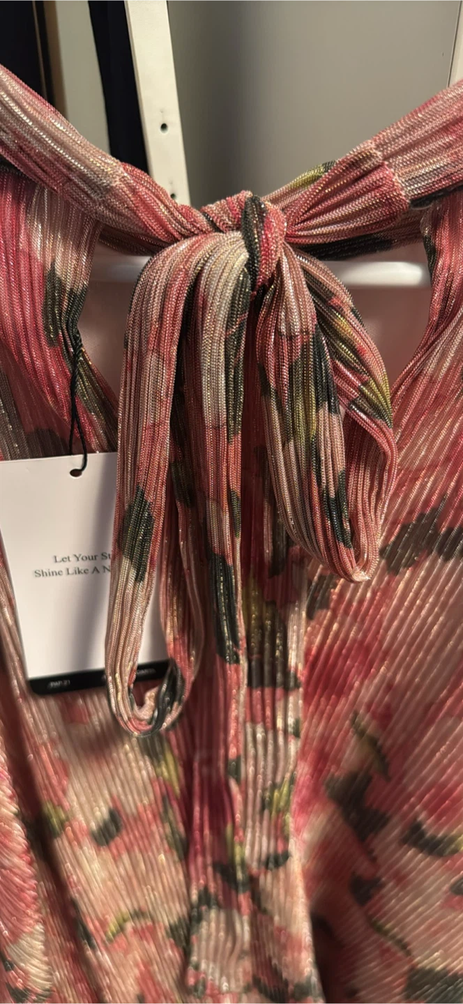 Floral Pleated Halter Top - photo 3