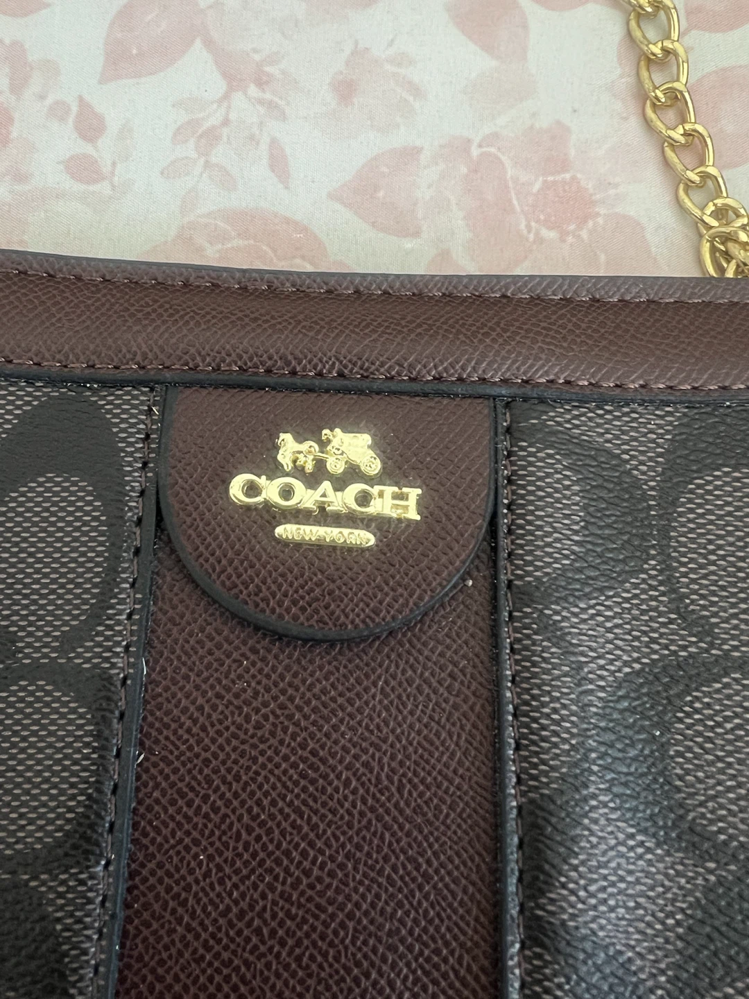 Coach Signature Crossbody Bag with Pouch and Wallet - photo 2