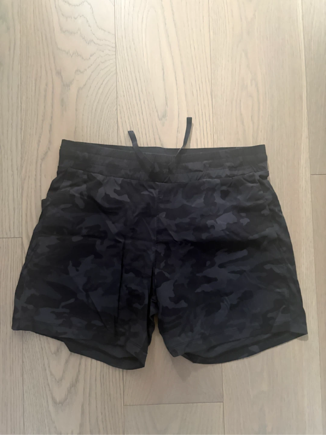 Tuff Athletic Camo Athletic Shorts - women’s small