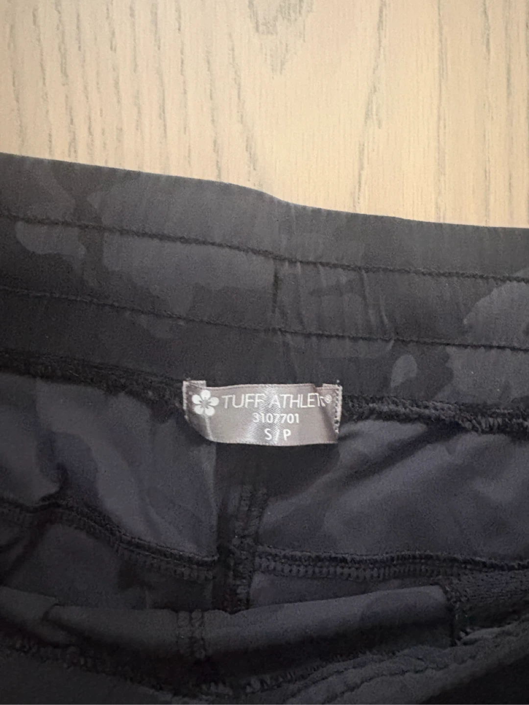 Tuff Athletic Camo Athletic Shorts - women’s small - photo 2