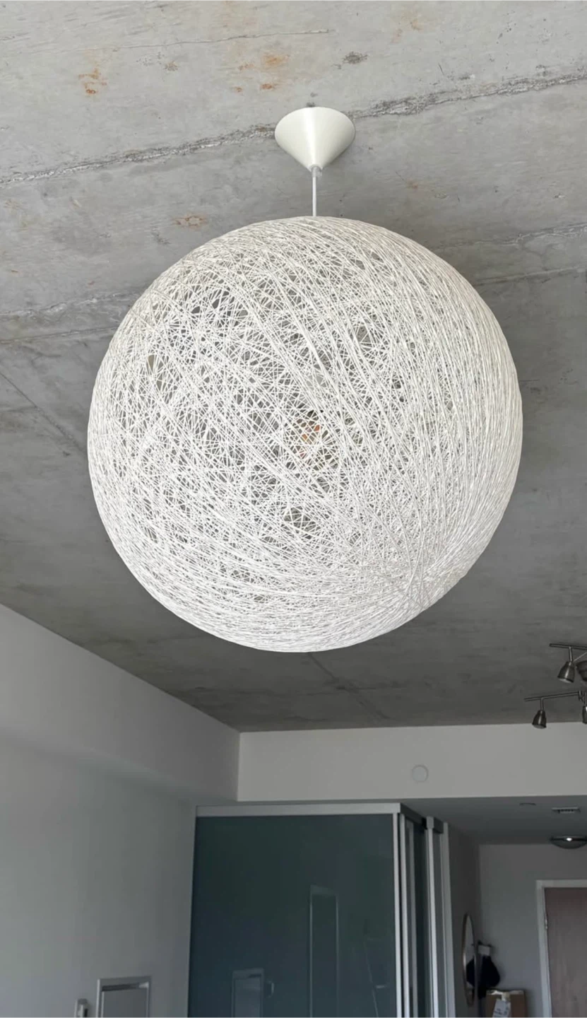 Large white woven pendant light - photo 2