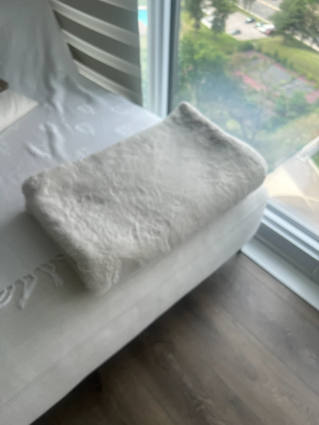 Faux Fur Throw Blanket