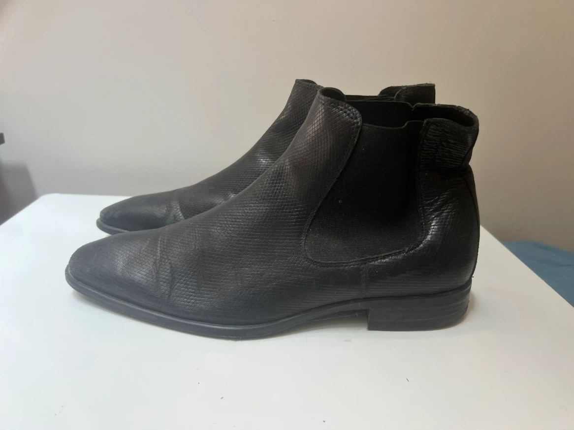 Men’s Black Chelsea Boots