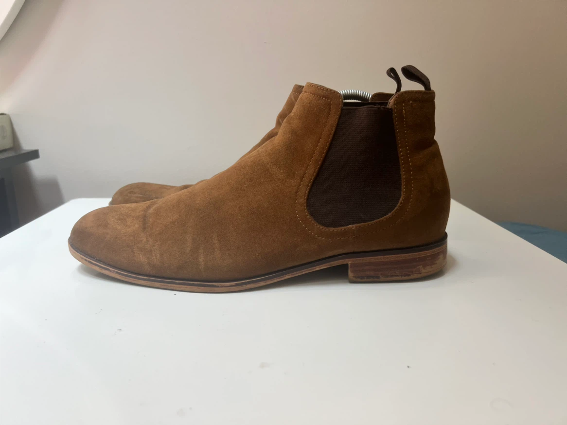 Men’s Brown Suede Chelsea Boots