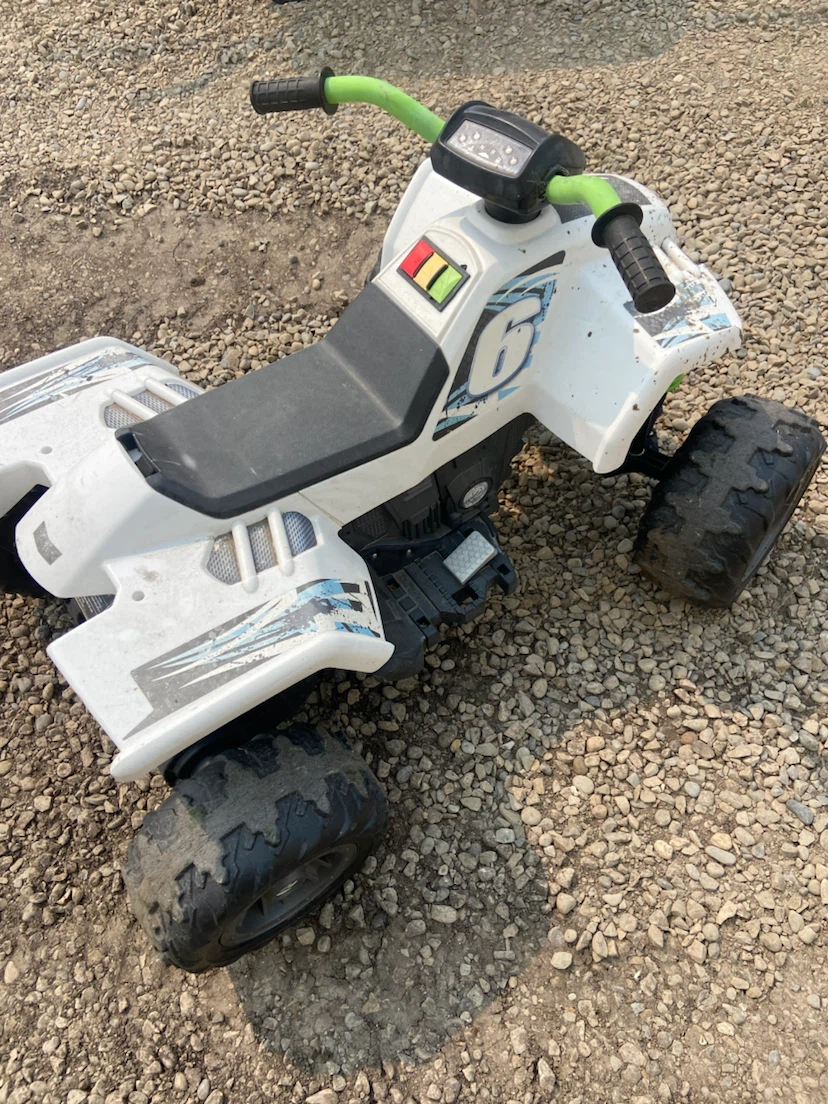 kids electric 12 volt racing quad - photo 2