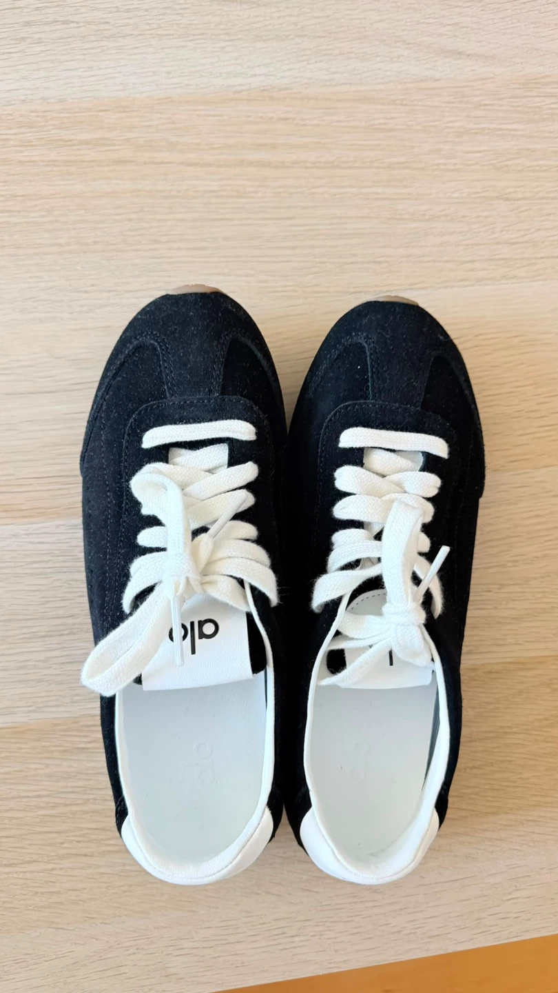 Alo Black Suede Sneakers - photo 2