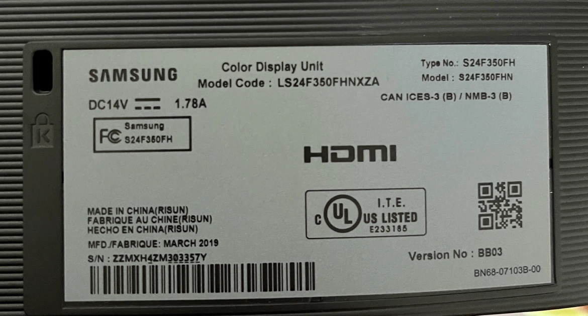 Samsung 24" Monitor - photo 3
