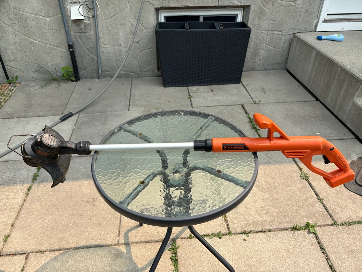 Black+Decker 20V MAX Lithium-Ion String Trimmer - photo 3