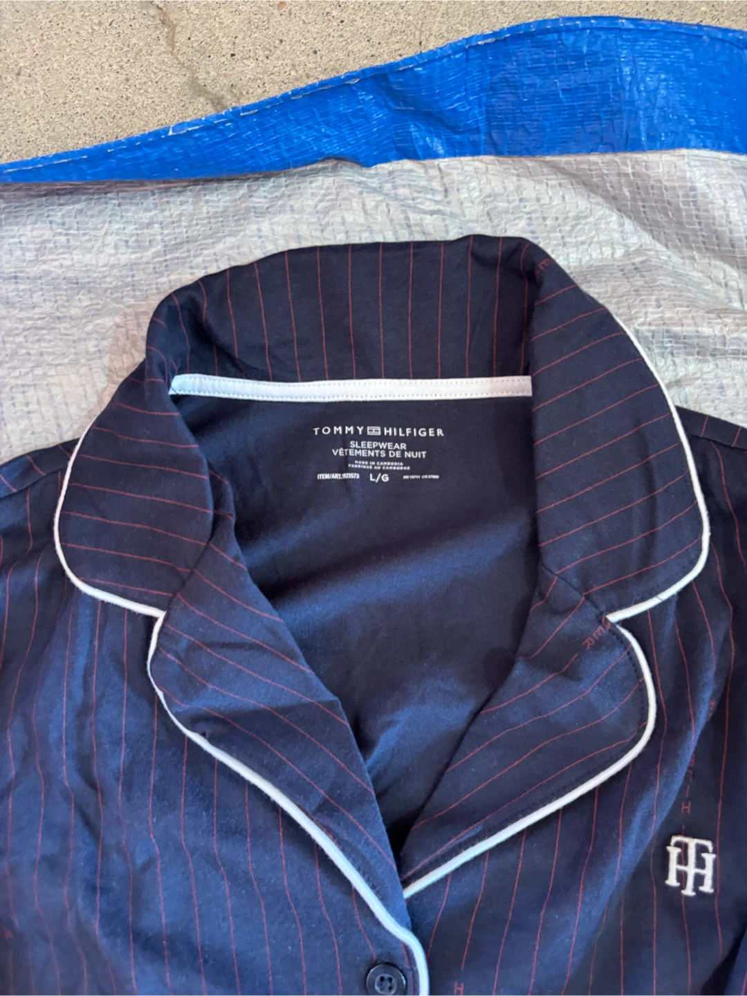NWOT Tommy Hilfiger Pajama Set - Navy with Red Pinstripes - L/G - photo 2