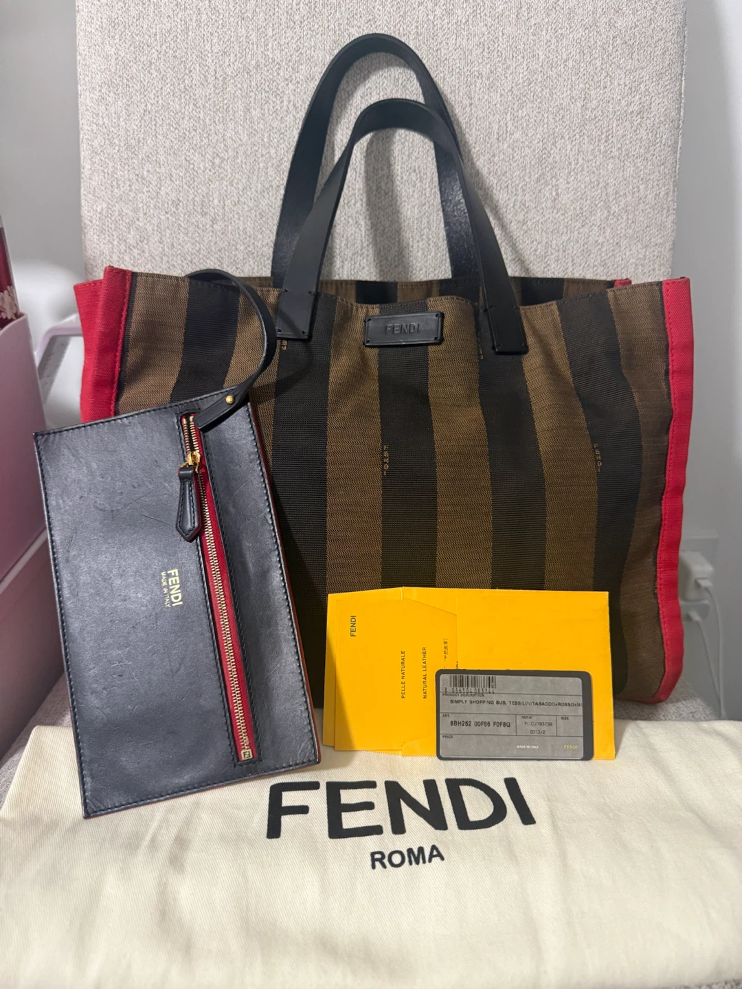 Fendi Shopping Bag with Pouch - photo 3