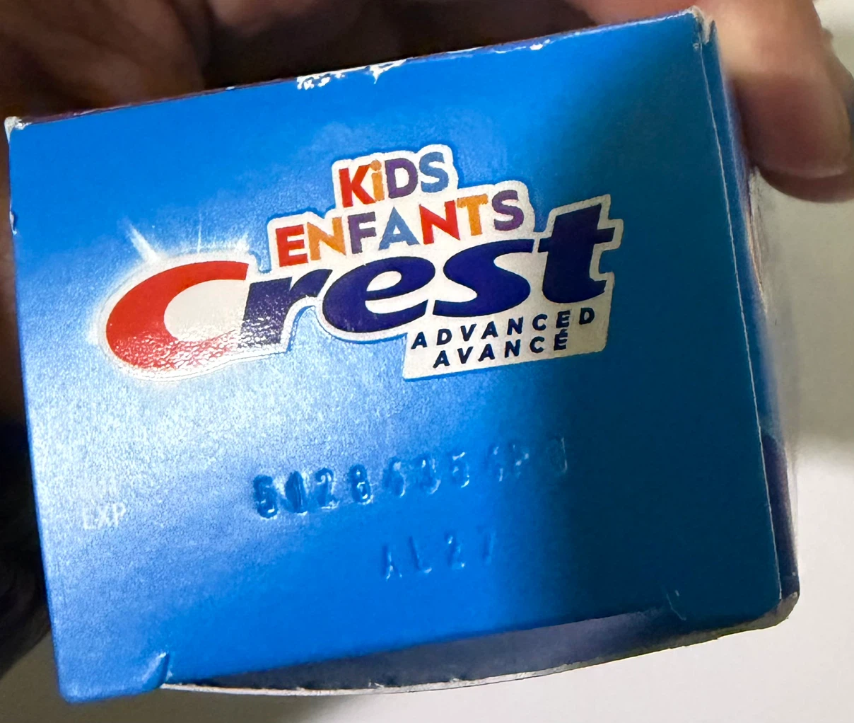 Crest Kids Advanced Colour Changing Toothpaste - Strawberry - photo 2
