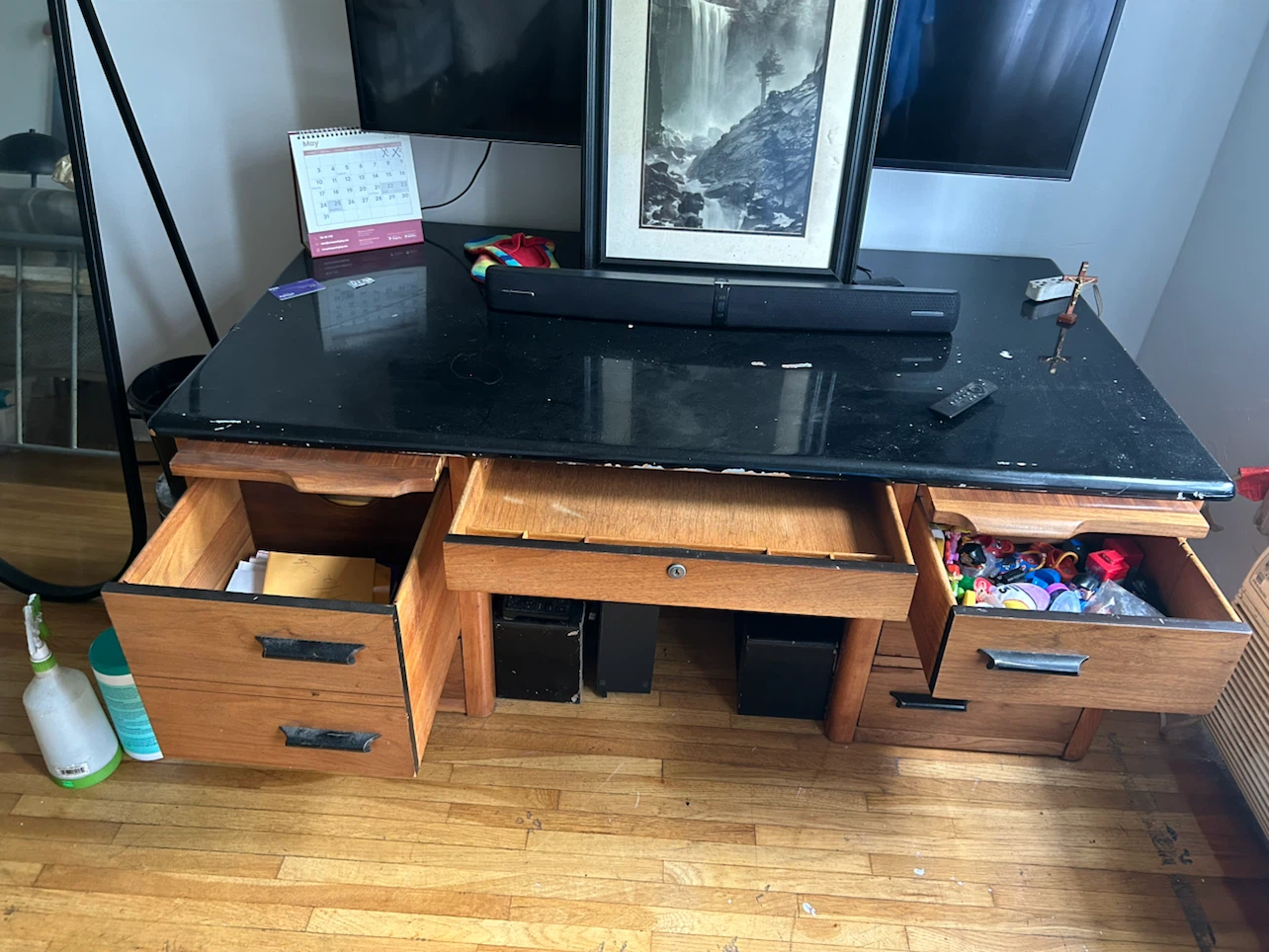 Vintage Executive desk. - photo 3
