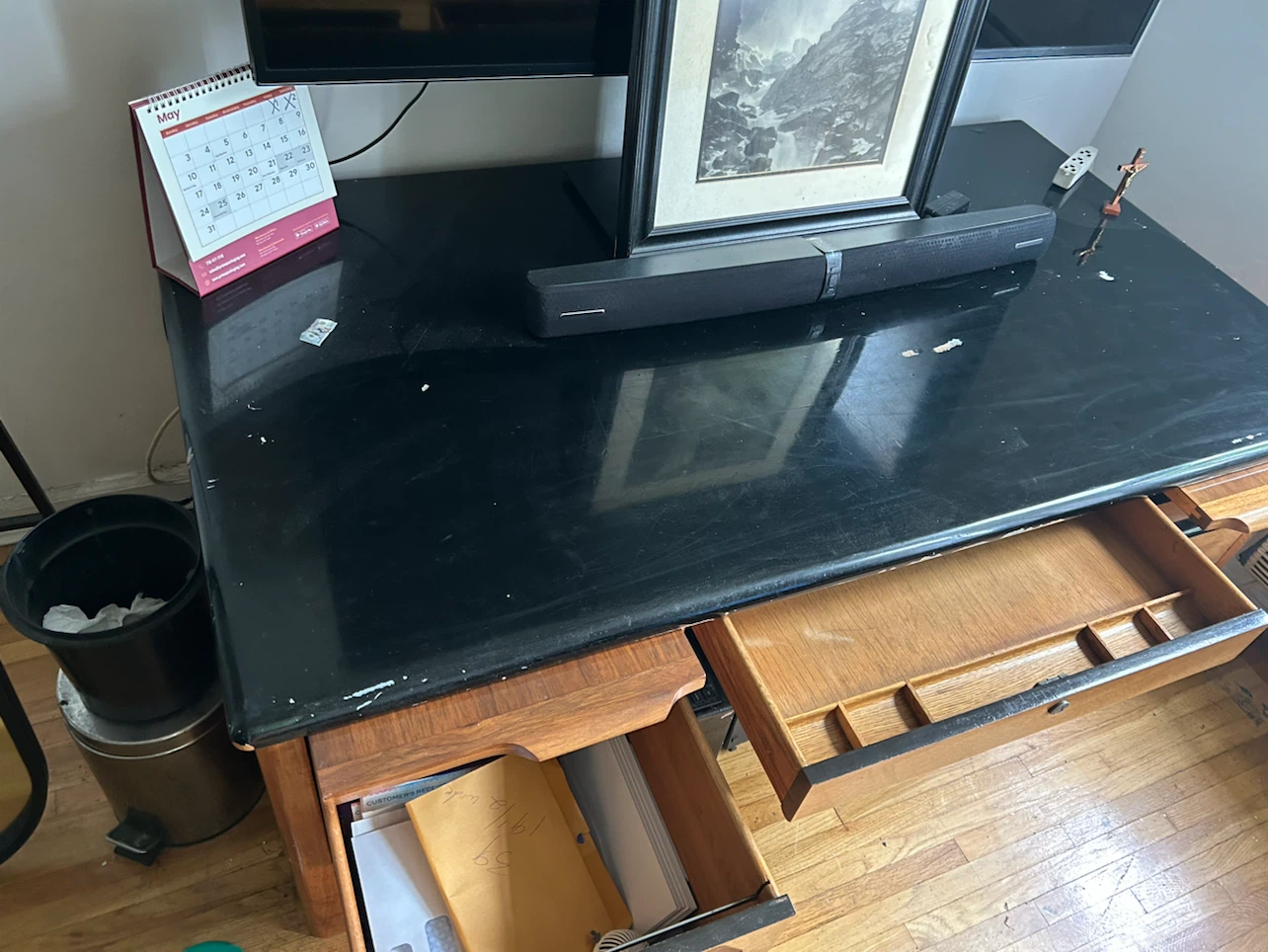 Vintage Executive desk. - photo 4