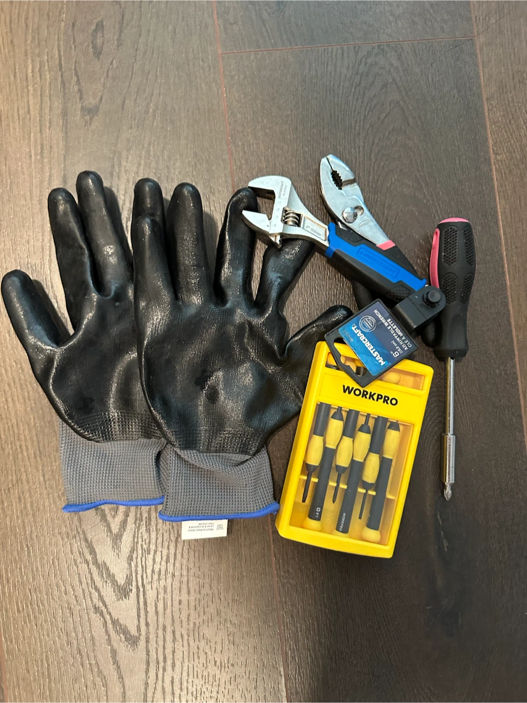 WORKPRO Precision Screwdriver Set with Gloves and Tools