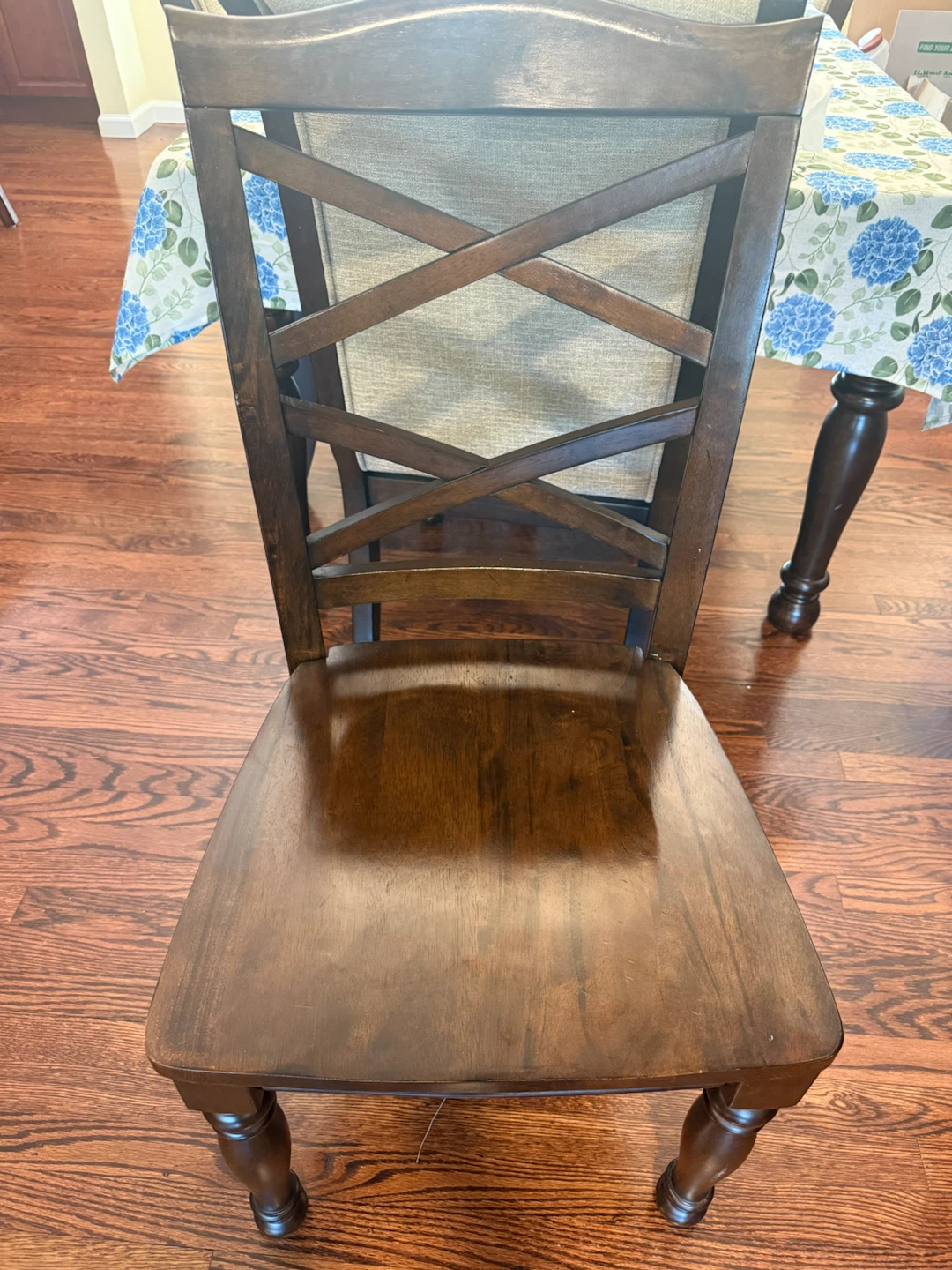 Dining Table and Chairs Set - photo 3