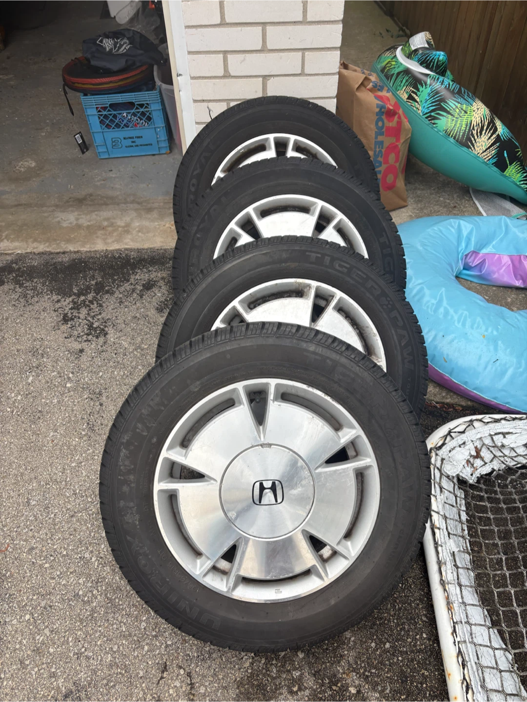UNIROYAL TIGER PAW tires - 195/65R15 91T