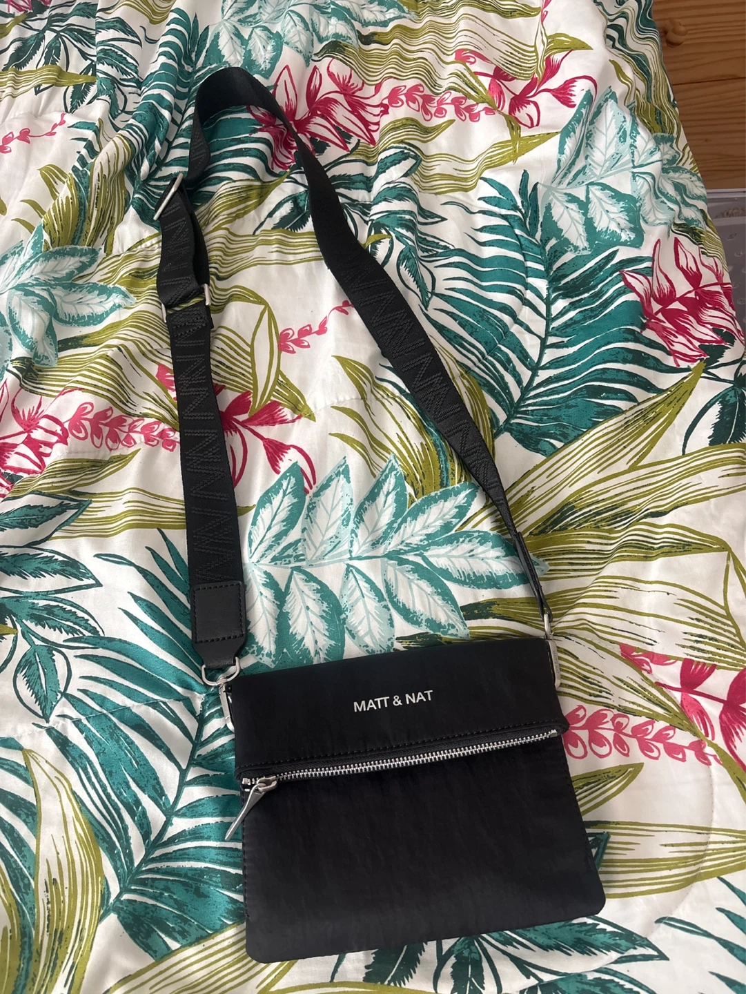 Matt & Nat Black Crossbody Bag