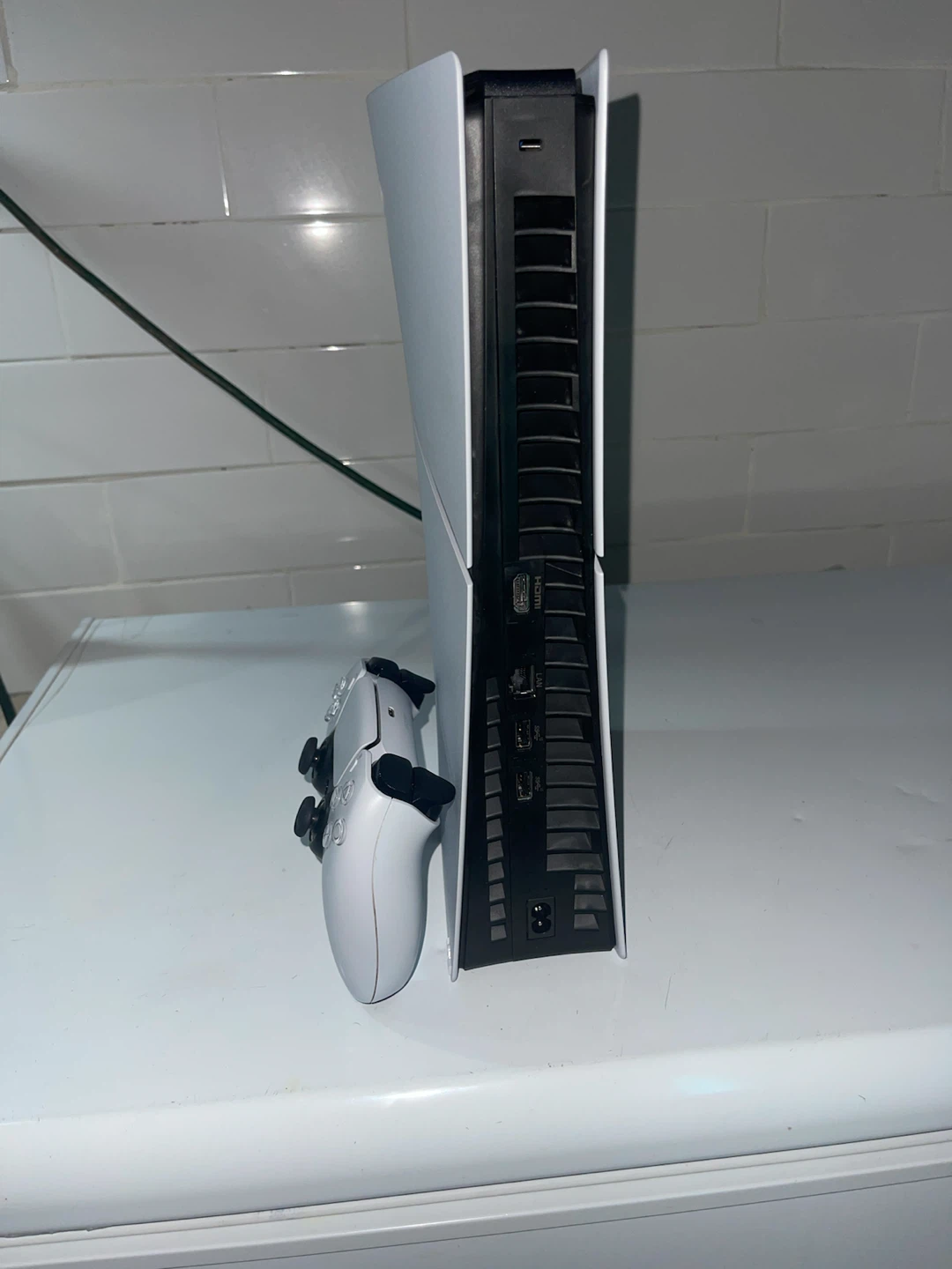 PS5 Slim Digital Edition – Like new Condition – Taking Offers - photo 2