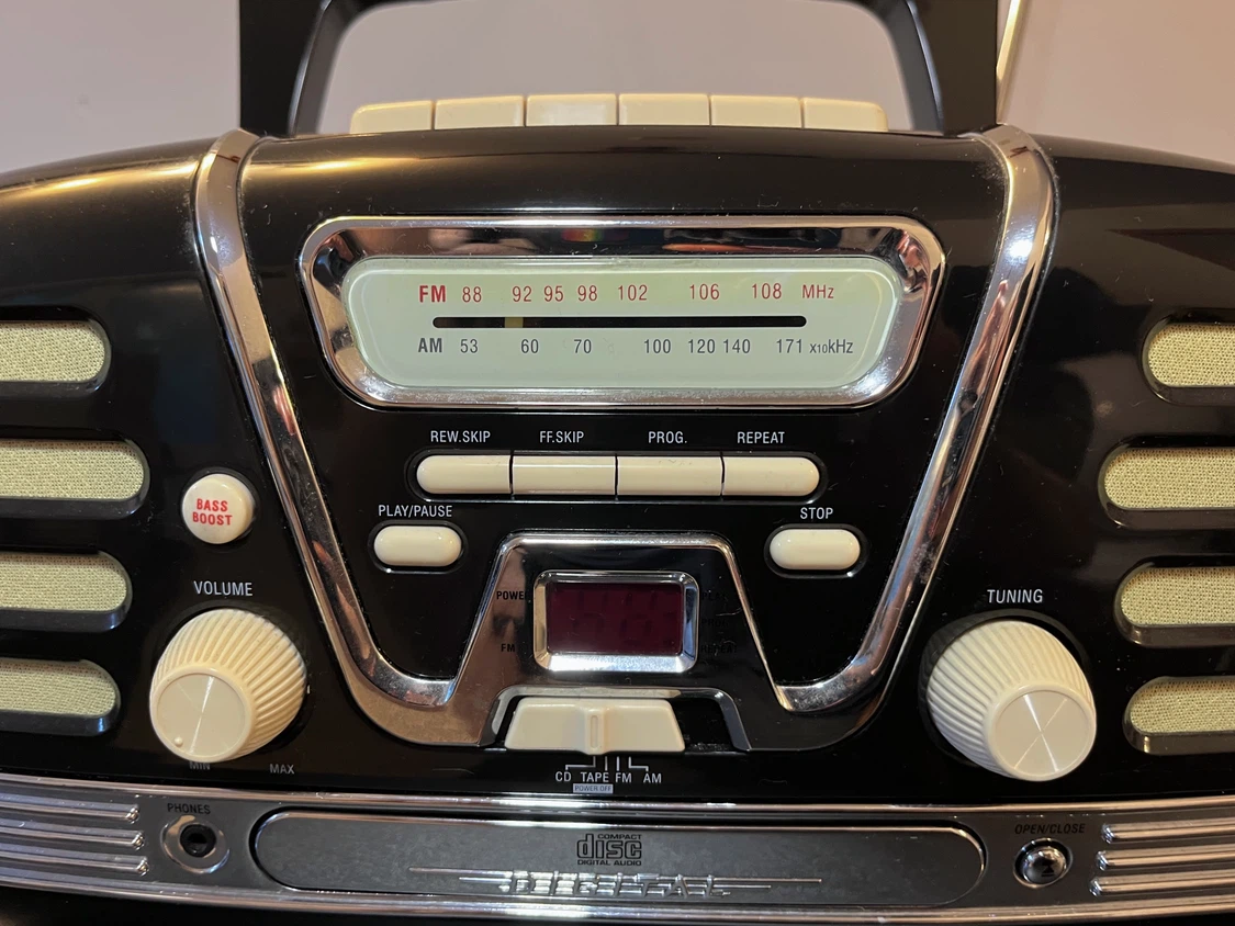 CD Cassette player radio - photo 3