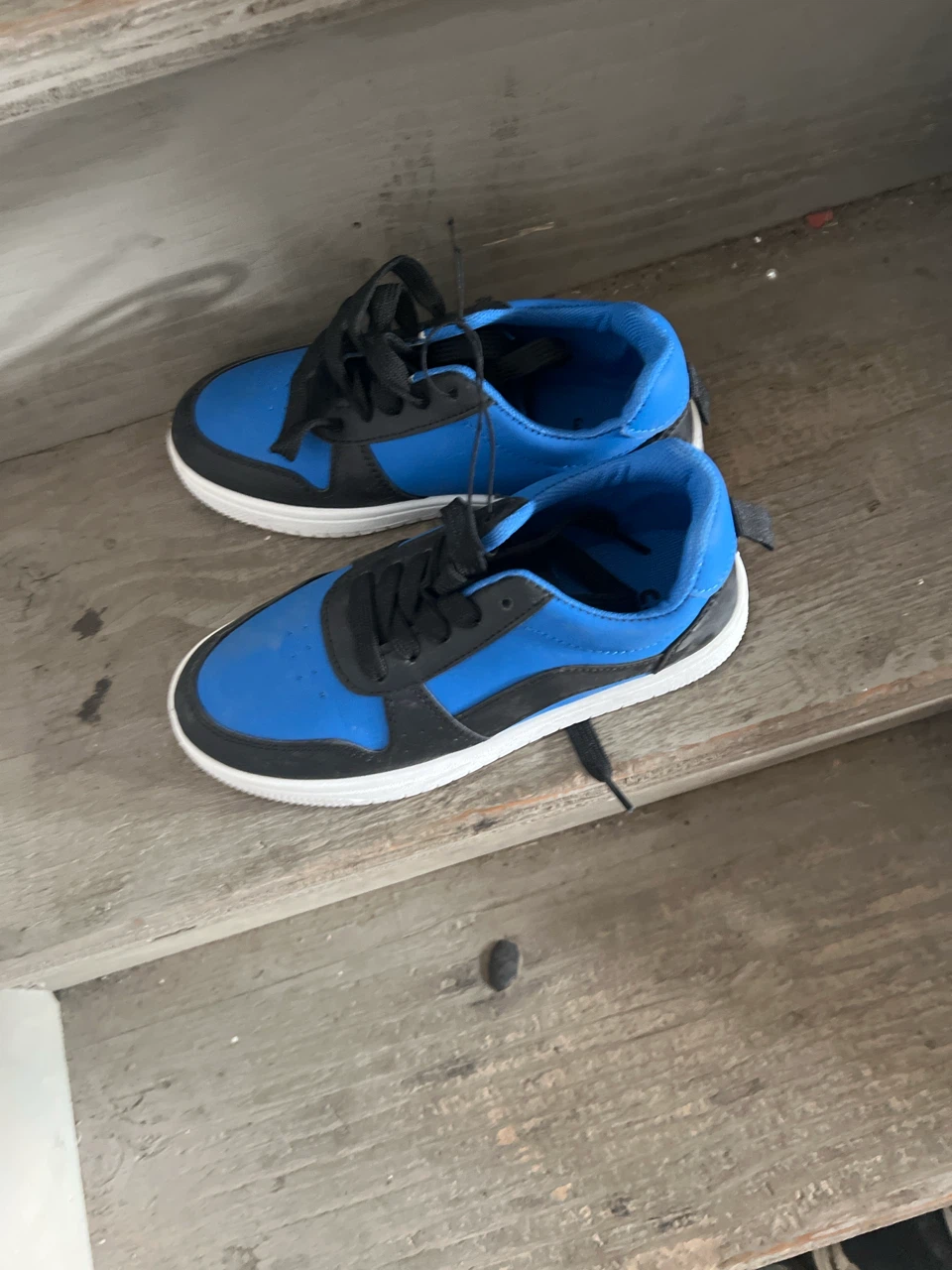Blue and Black Sneakers - photo 3