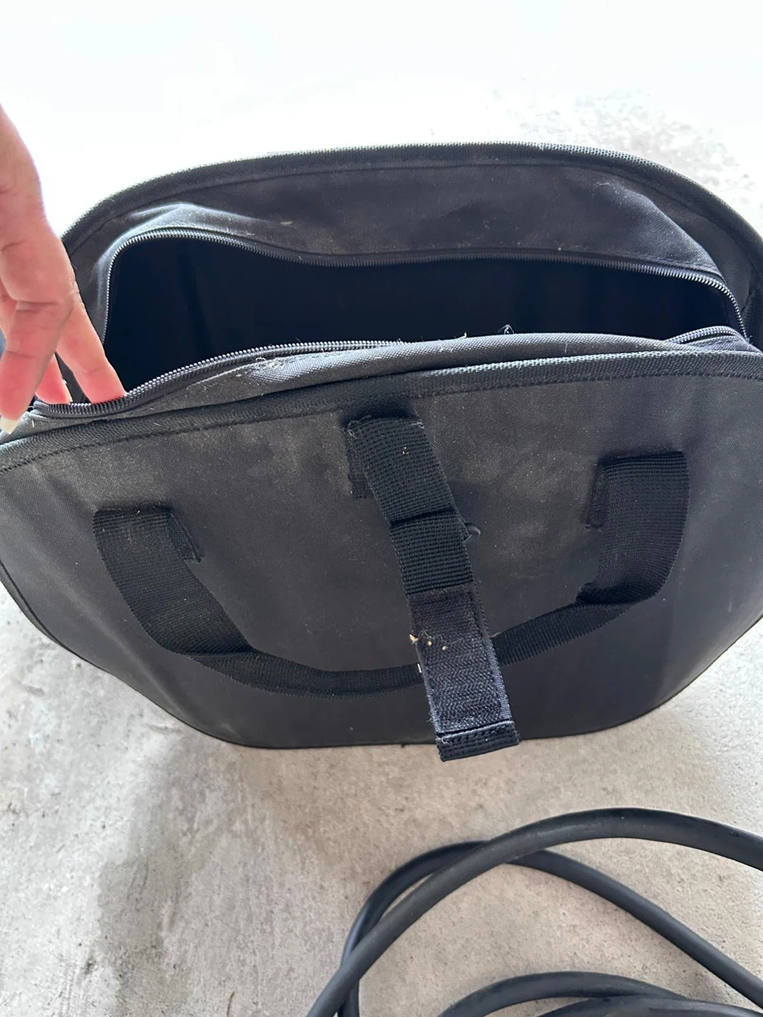 Nissan Level 1/Level 2 portable EVSE Chrger - photo 5